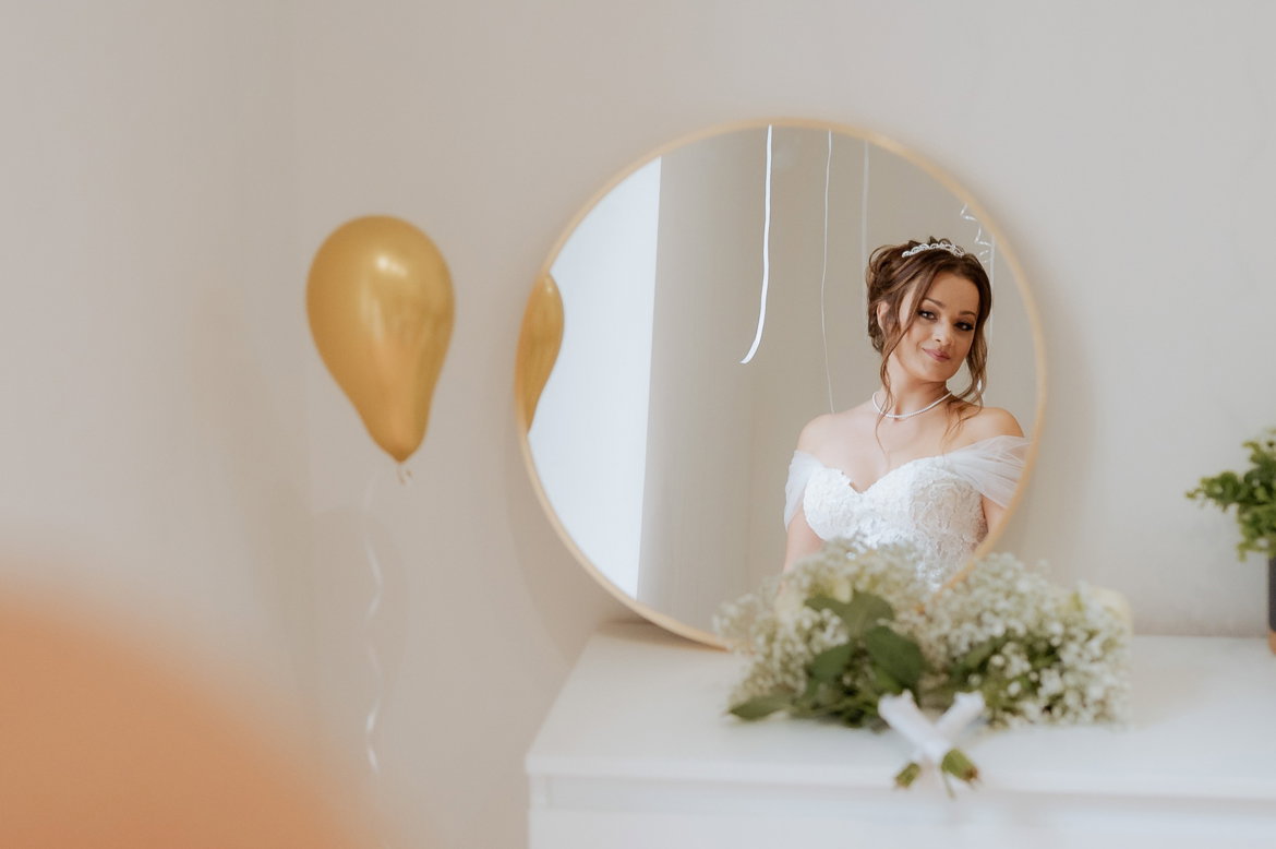 Servizio fotografico matrimonio completo — varietà di scatti dalla preparazione al ricevimento