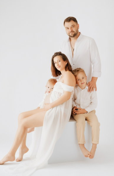 Foto gravidanza con bambini Roma — sessione famiglia premaman